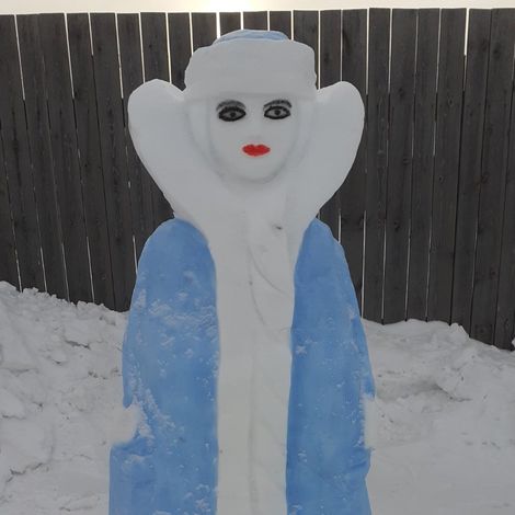 Снегурочка из снега, п. Селенгинск.
