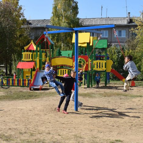 Открытие детской площадки в п. Каменск Кабанского района.
